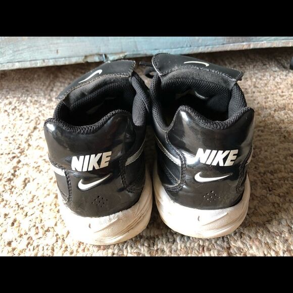 Great Nike cleats size 10 - Picture 3 of 5